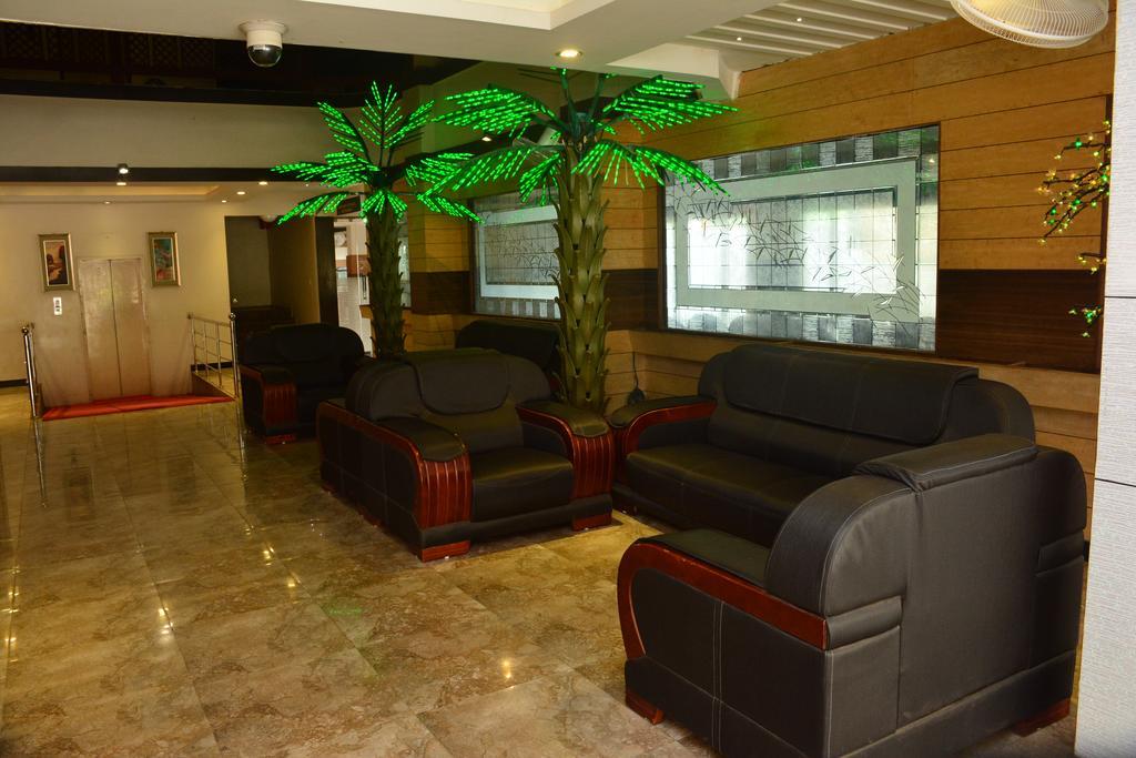 Hotel Pams Мейиладутерай Экстерьер фото